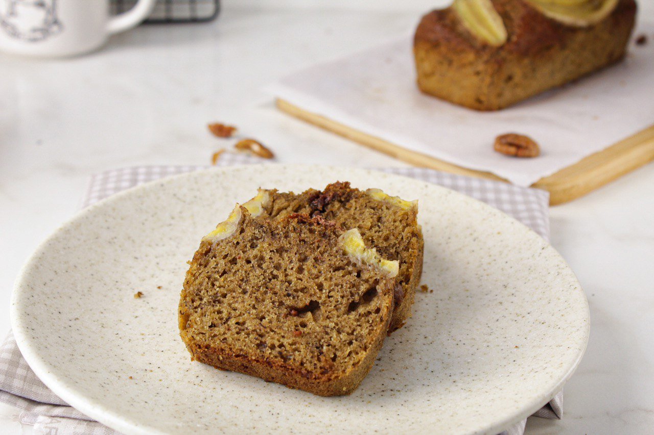 Bolo de banana, castanhas, canela e passas (banana bread) - 140g