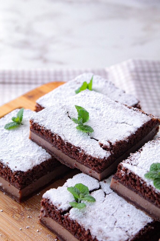 receita de bolo de chocolate cremoso - bolo magico