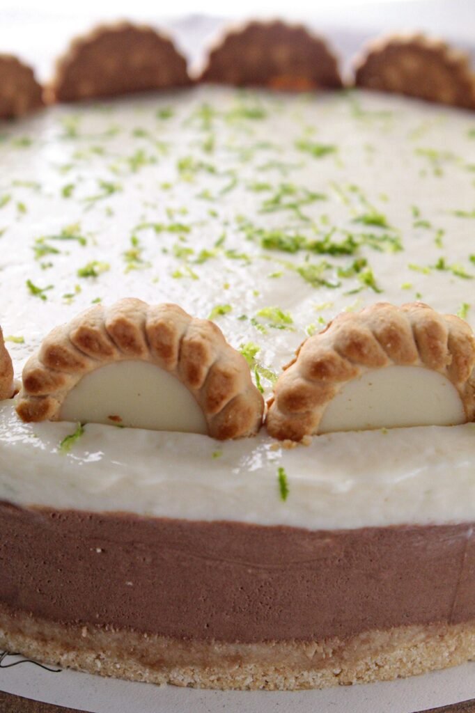 Torta de limão e chocolate