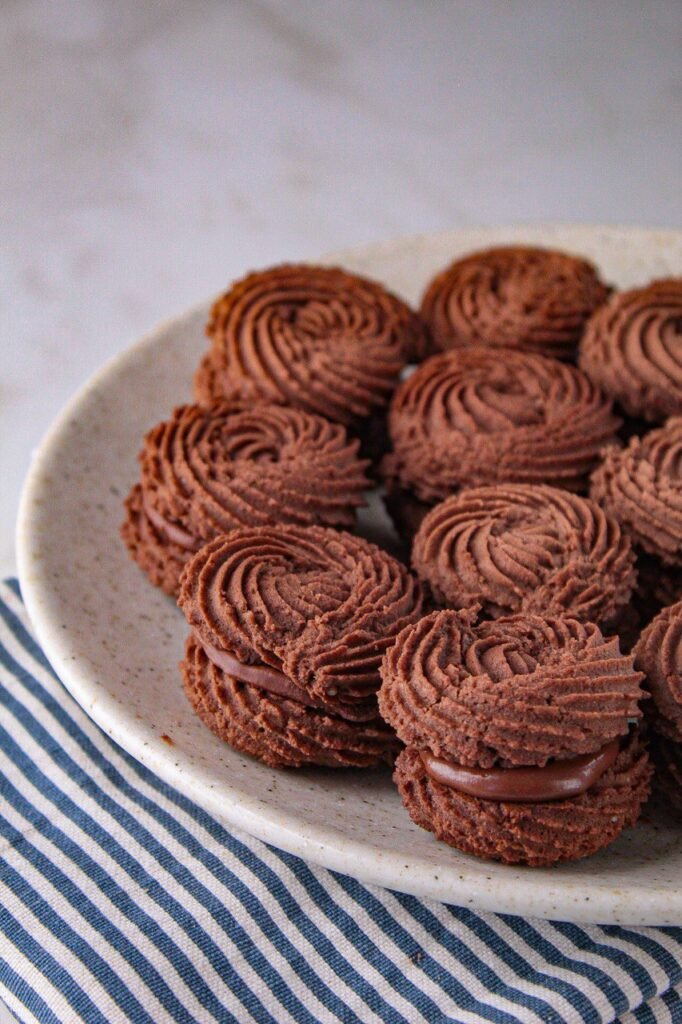 Receita de Biscoito de Chocolate no bico de confeitar