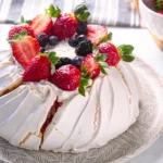 COMO FAZER PAVLOVA | SOBREMESA LINDA, DELICIOSA E FÁCIL DE FAZER