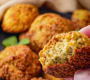 FALAFEL CROCANTE EM CASA! RECEITA SIMPLES E RÁPIDA