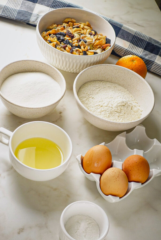 EXPLOSÃO DE SABORES! BOLO DE FRUTAS E CASTANHAS ÚMIDO E AROMÁTICO