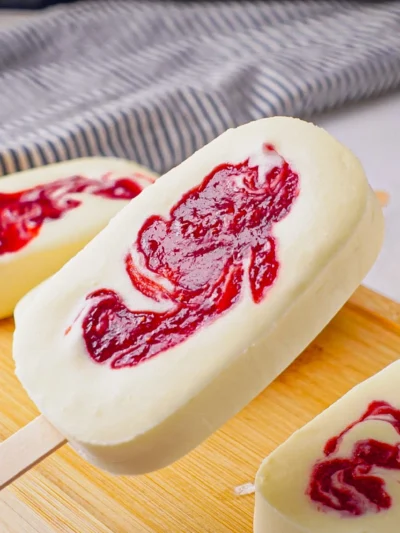 MAIS CREMOSO QUE SORVETE! O SEGREDO DO PICOLÉ CHEESECAKE SEM GELO