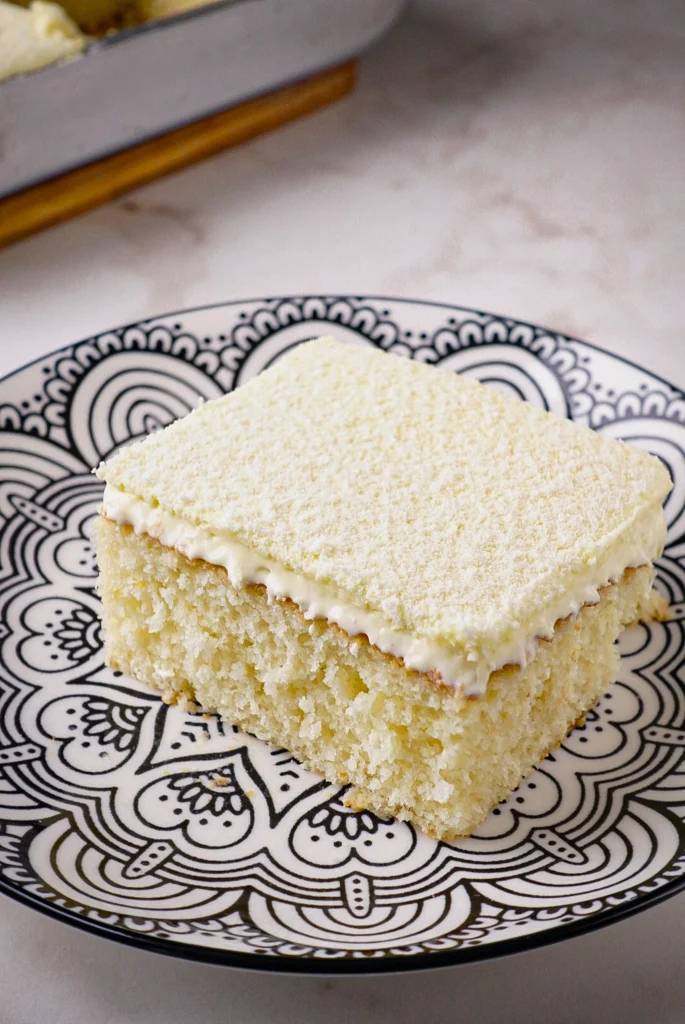 BOLO GELADO DE NINHO QUE DERRETE NA BOCA (MÉTODO FÁCIL DE 2 ETAPAS)