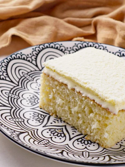 BOLO GELADO DE NINHO QUE DERRETE NA BOCA (MÉTODO FÁCIL DE 2 ETAPAS)