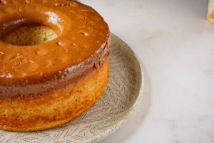 FIZ O BOLO CHURROS INVERTIDO E O RESULTADO ME SURPREENDEU!