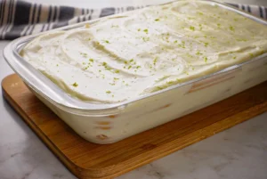 PAVÊ DE LIMÃO EM 10 MINUTOS: MONTOU, GELOU, TÁ PRONTO!