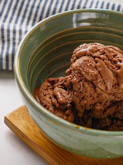 O SORVETE DE CHOCOLATE MAIS CREMOSO DA INTERNET (ESTILO CHICABON).