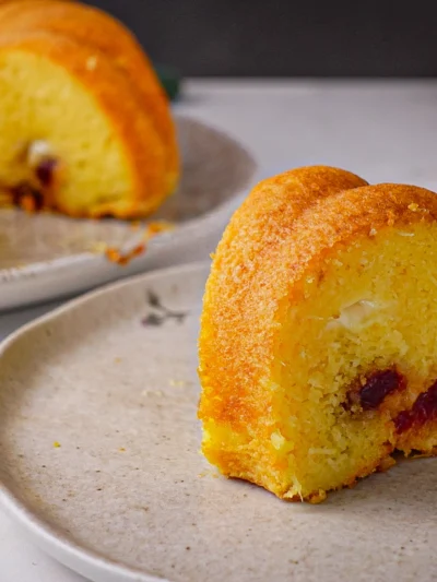 Receita de bolo de milho com requeijão